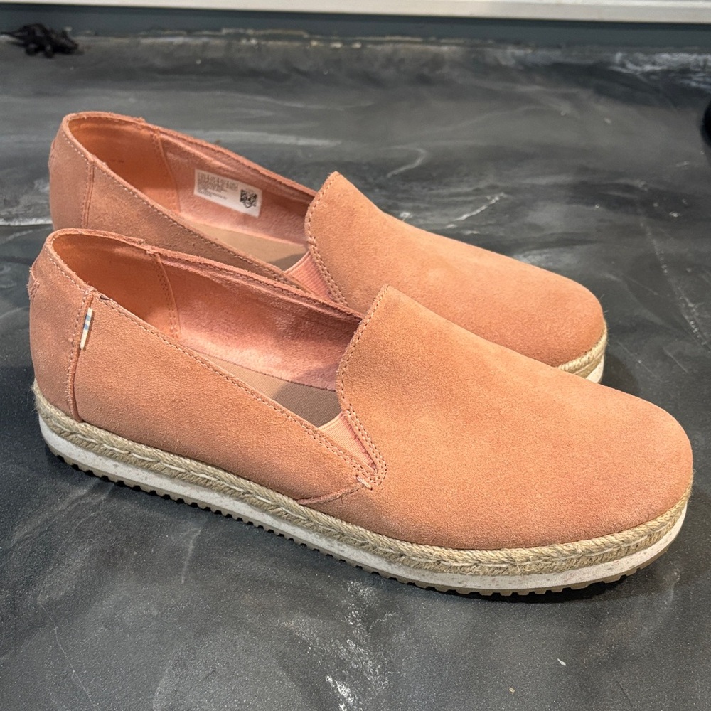 Toms Peach Espadrille Flats